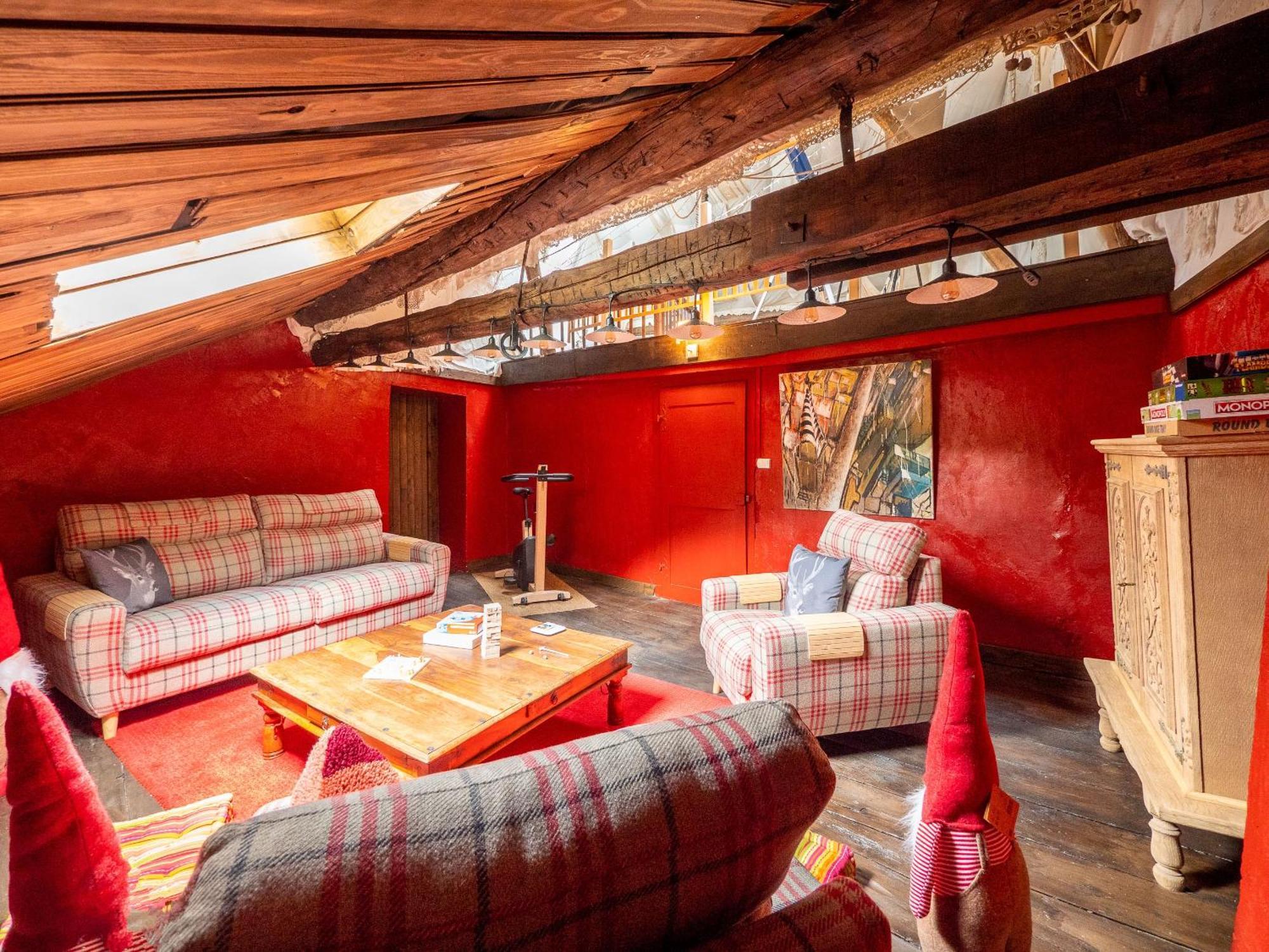 Hostel Eau Berges Val-de-Sos Zewnętrze zdjęcie