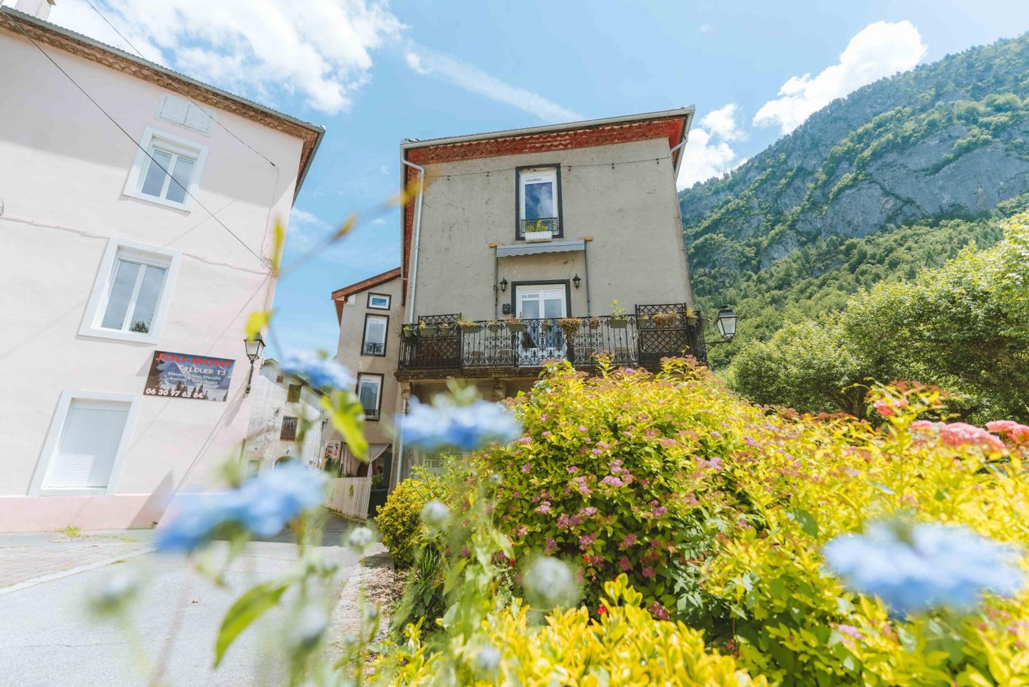 Hostel Eau Berges Val-de-Sos Zewnętrze zdjęcie